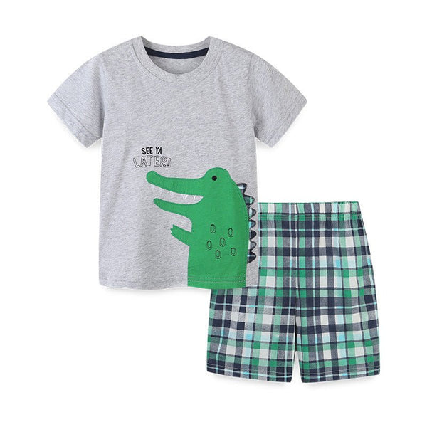 Toddler/Kid's Casual Gray T-shirt with Plaid Shorts